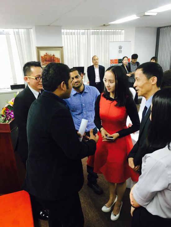ST特信：公司目彩神vll首页前经营正常